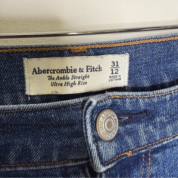 Abercrombie & Fitch Ankle Straight Ultra High Rise Blue Distressed Jeans 12 31 - Picture 7 of 8